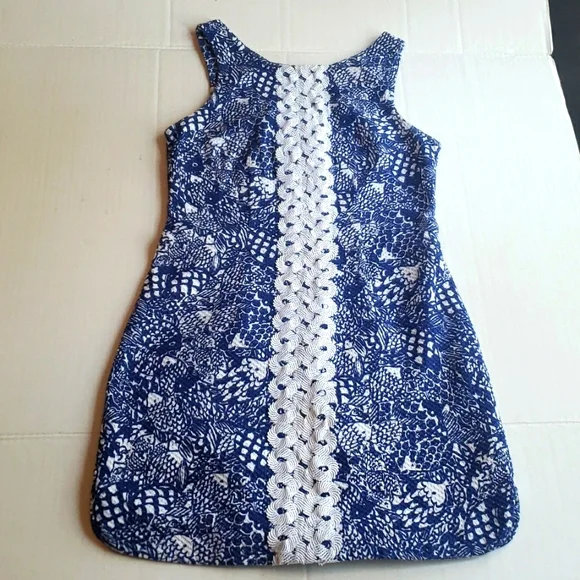 Lilly Pulitzer dress - Picture 1 of 6